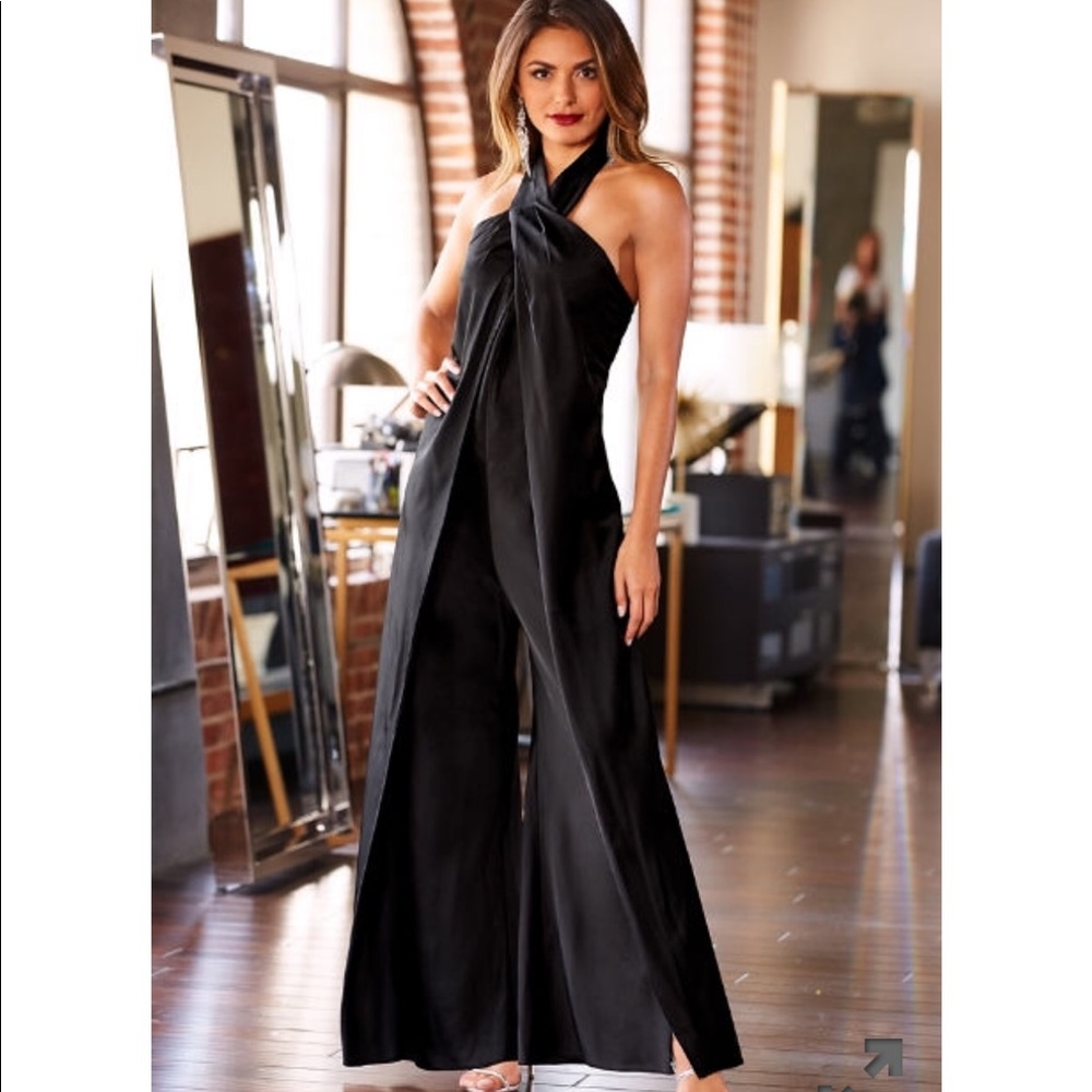 Wide leg halter jumpsuit